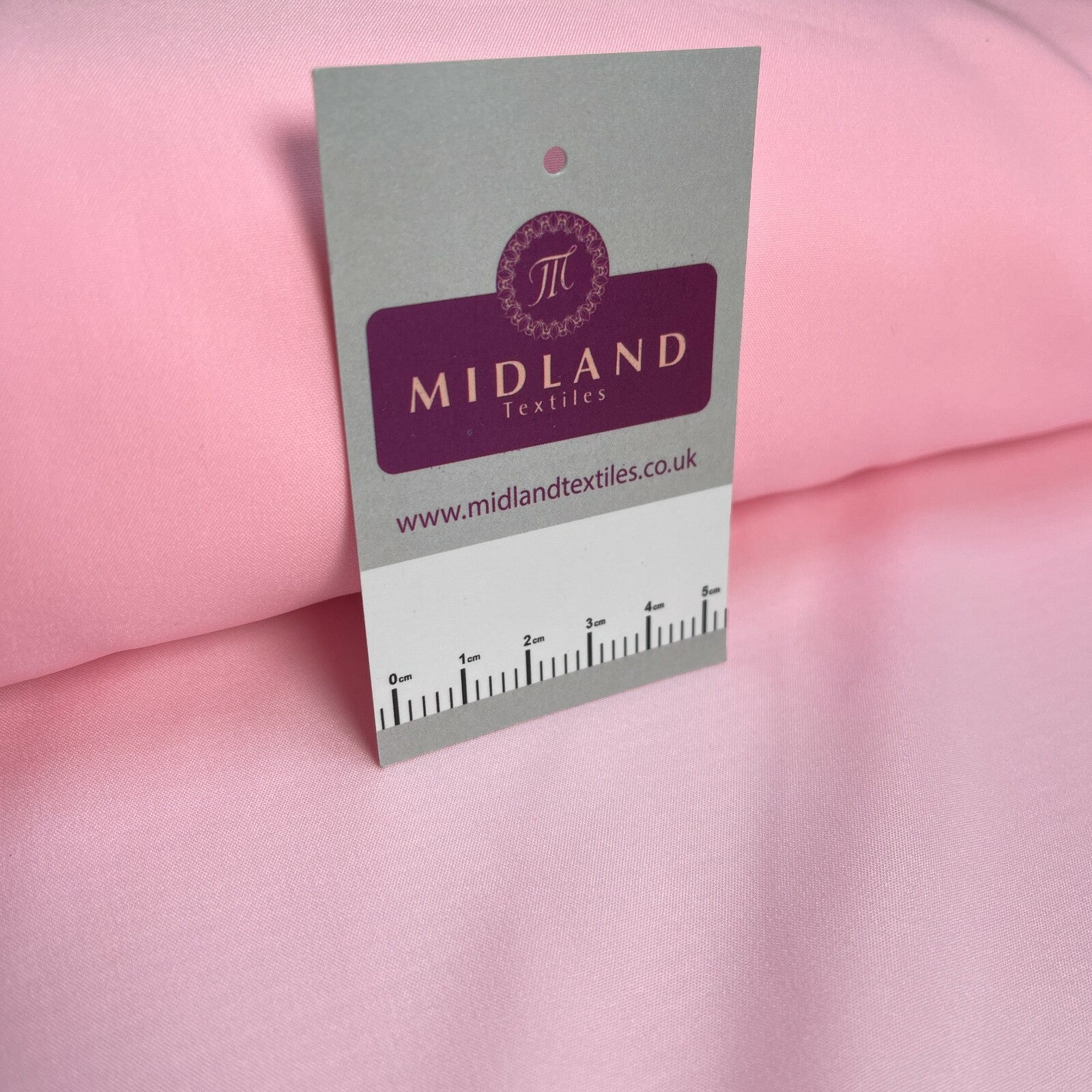 £2.99 Plain Soft Lightweight Lining 100% Polyester Fabric 100 cm Wide MR860