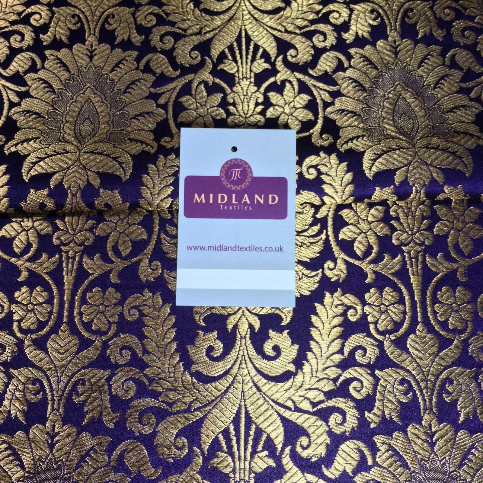 £15 Gold Floral metallic Indian faux silk banarsi Brocade fabric 45' M282