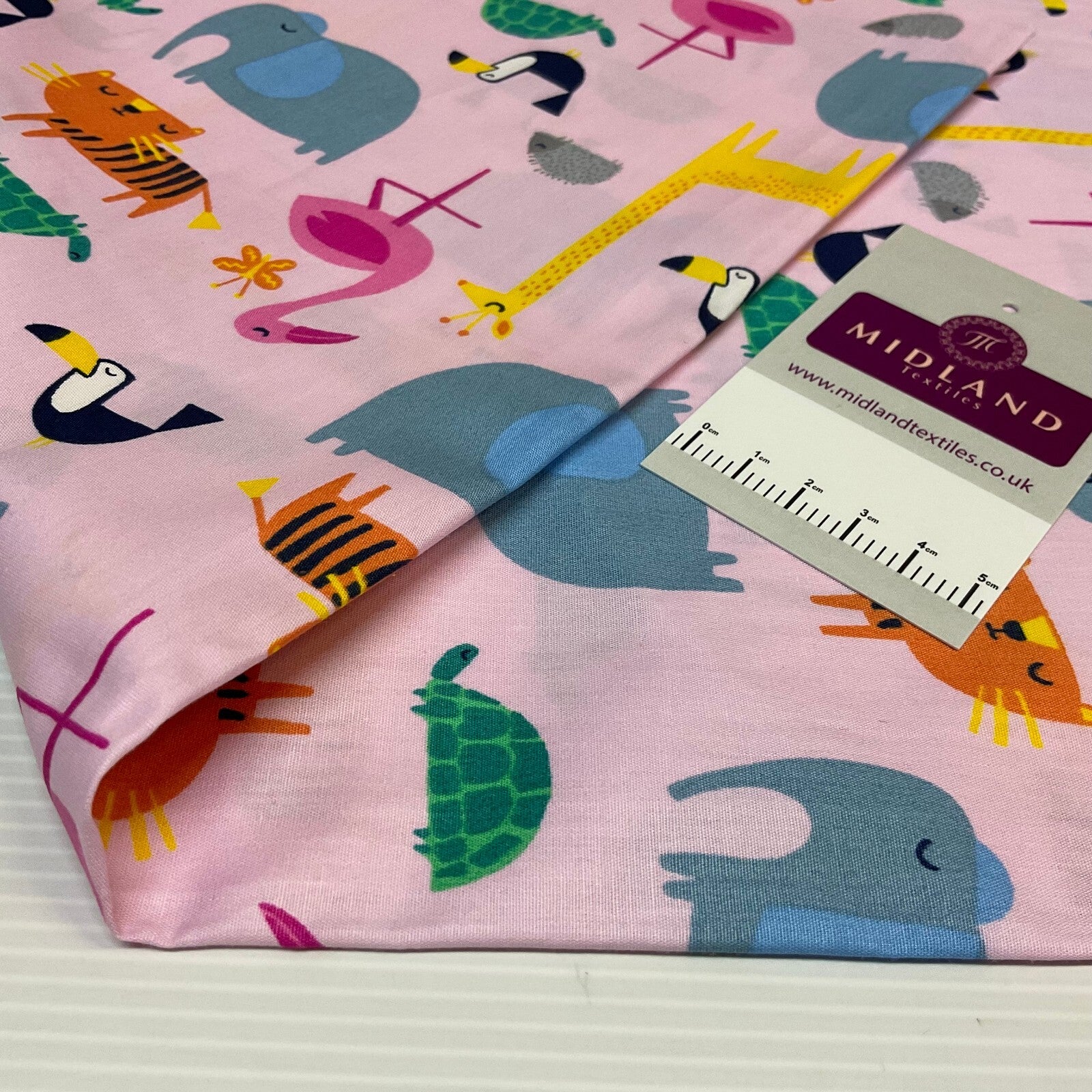 £5.99 Zoo Animal Cotton Poplin dress Fabric sold by the meter M1917