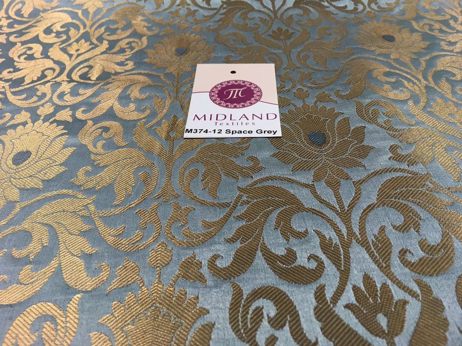 Indian floral ornamental gold metallic Banarsi brocade 44 inches wide M374 Mtex