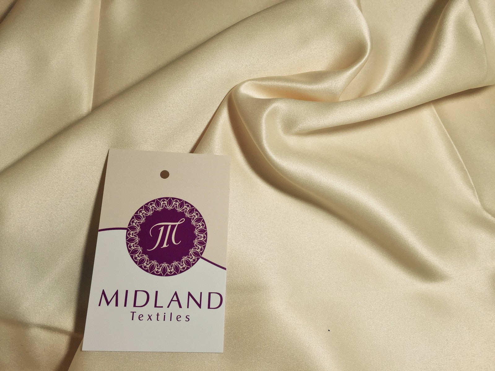 £5.99/m Peau-De-Soie medium weight Matt Satin wedding dresses fabric M601