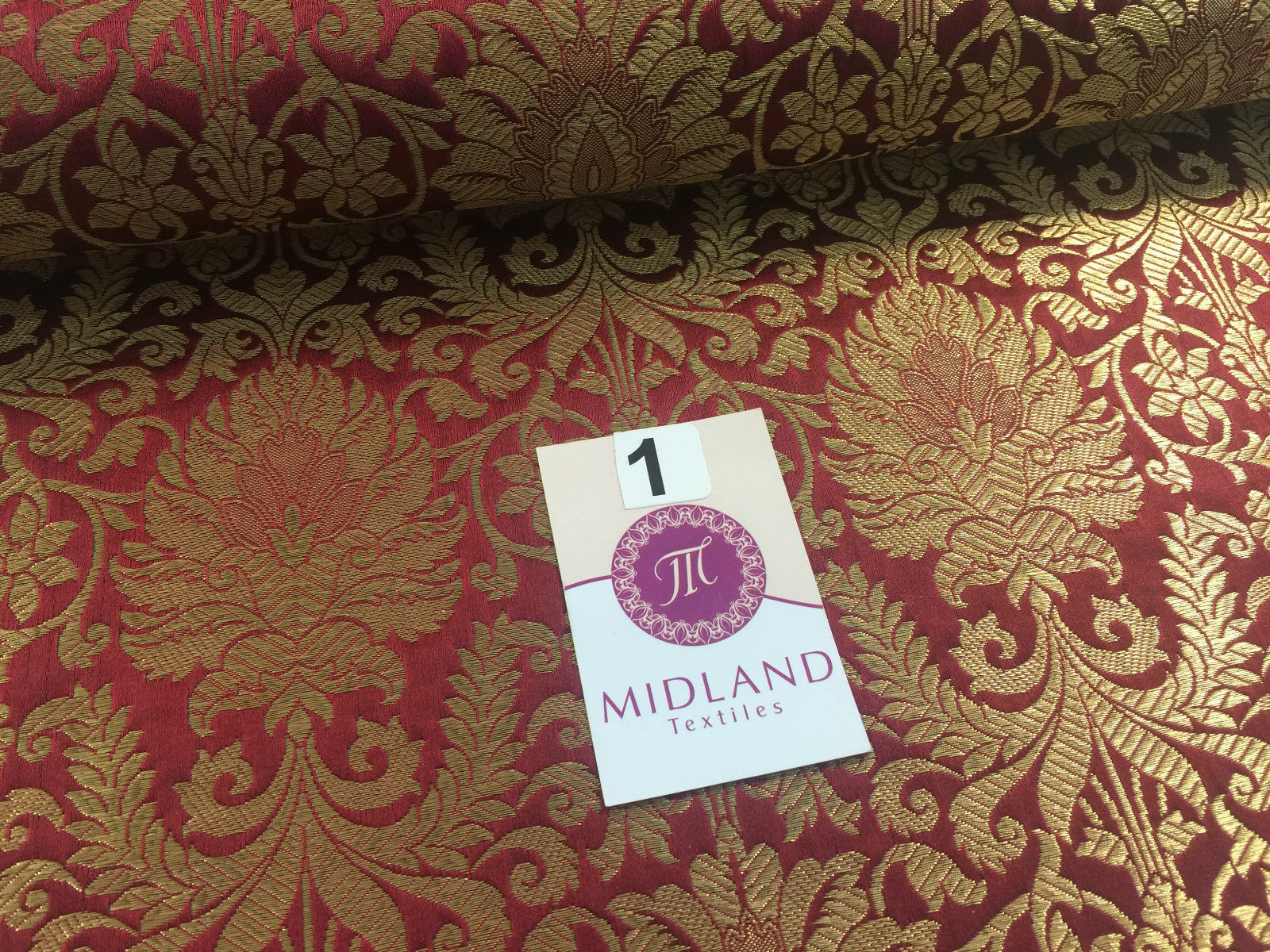 £15 Gold Floral metallic Indian faux silk banarsi Brocade fabric 45' M282