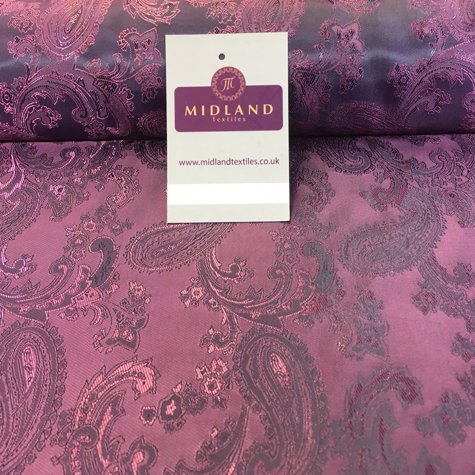 £6.25 Two Toned Paisley Metallic Jacquard Lining perfect for ties 56' Wide M771