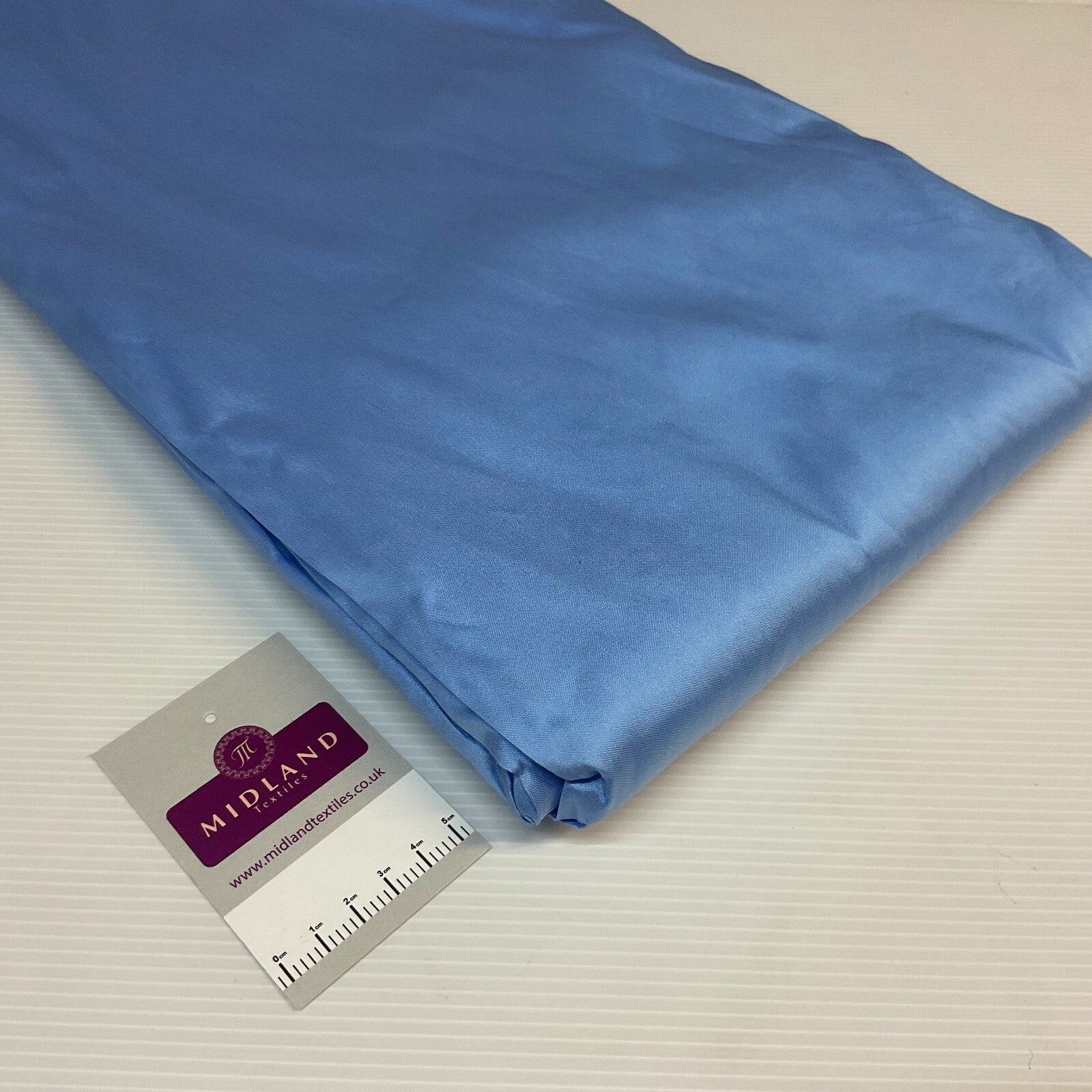 £6.50/m Plain Taffeta Faux Silk ideal for evening wear dress fabric 58' MK917
