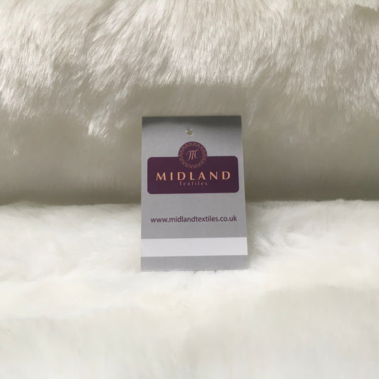 £29.99 Luxury Plain Faux Fur 25mm soft Pile ideal for throws 58" Wide MT933