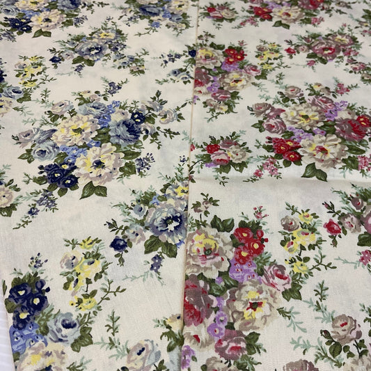 £5.99 Musky Floral vintage style Cotton Poplin dress Fabric M1899