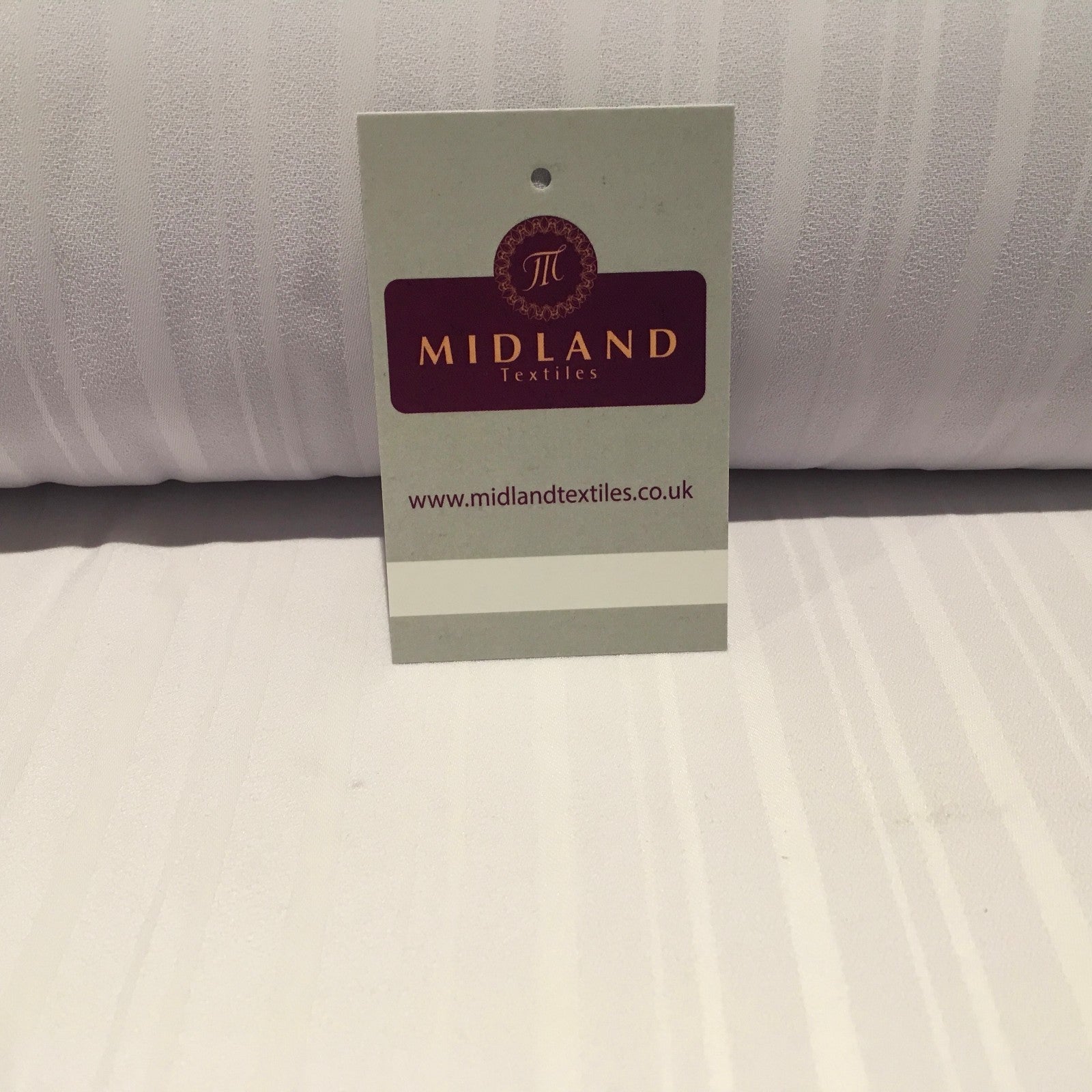 £4.99/m Striped Plain Heavy Georgette Fabric For Suiting & ABAHYA 58' M18