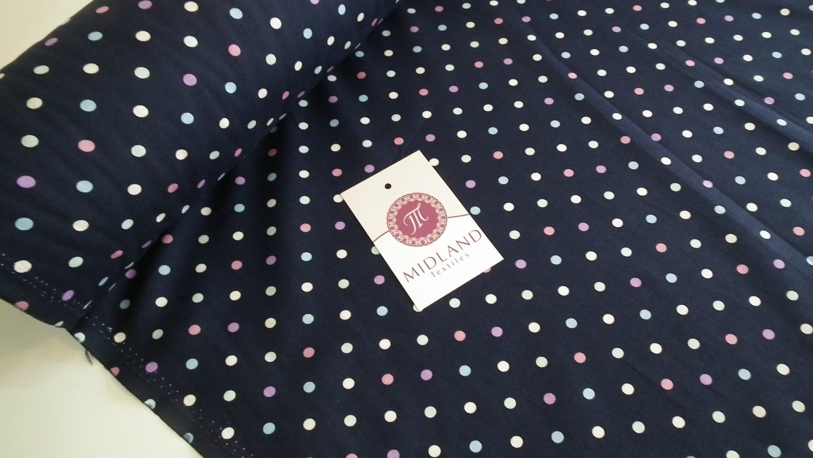 £5.99 Spot Polka Dots Multi Coloured Dress Craft 100% Cotton Poplin 45' M21