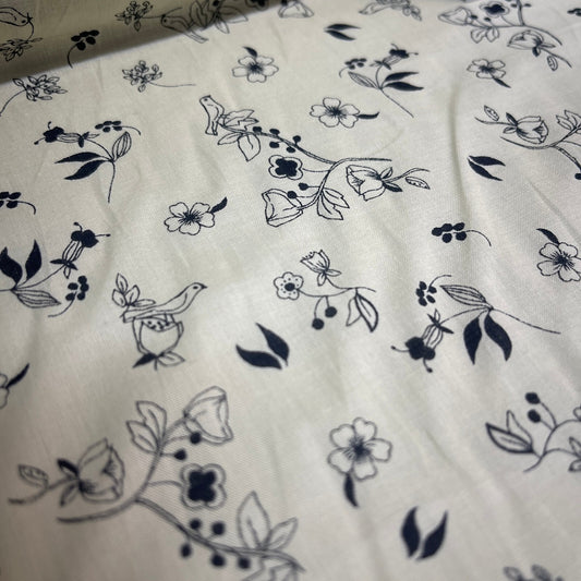 £5.99 Cream Bird Floral  100% Cotton Dress fabric M1400-49 Mtex