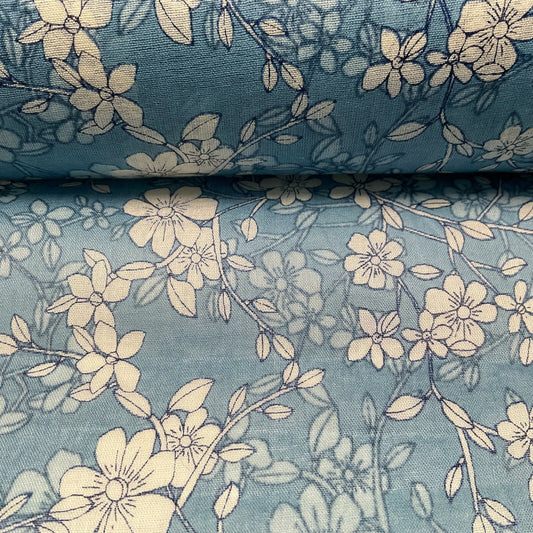 £5.99 Cotton Voile Pastel Summer Floral Printed Dress fabric 111cm M1594
