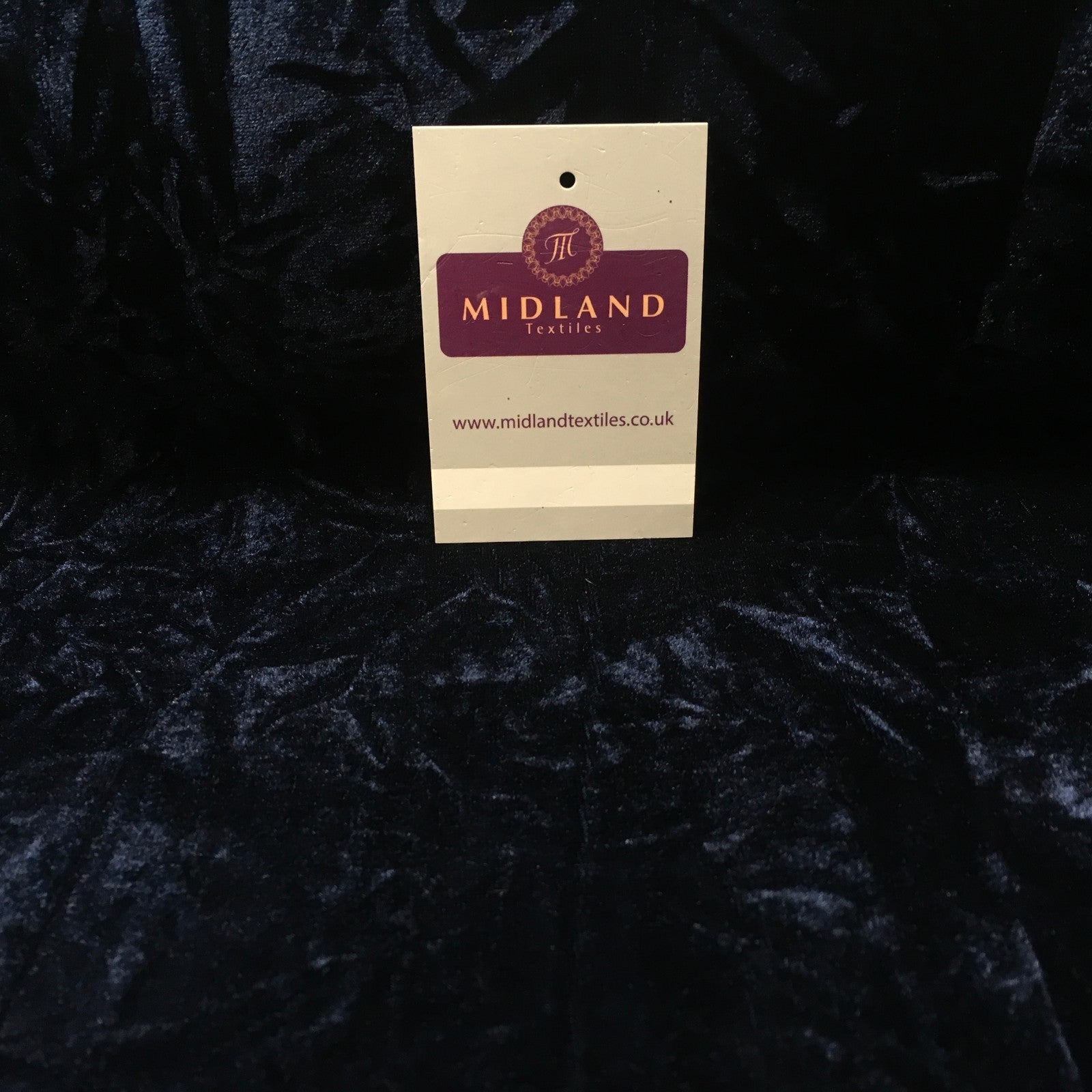 £5.75 Creased Ice Velvet One way stretch Dress Fabric 58' M607 Mtex