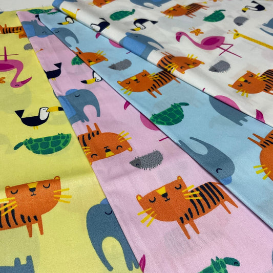 £5.99 Zoo Animal Cotton Poplin dress Fabric sold by the meter M1917