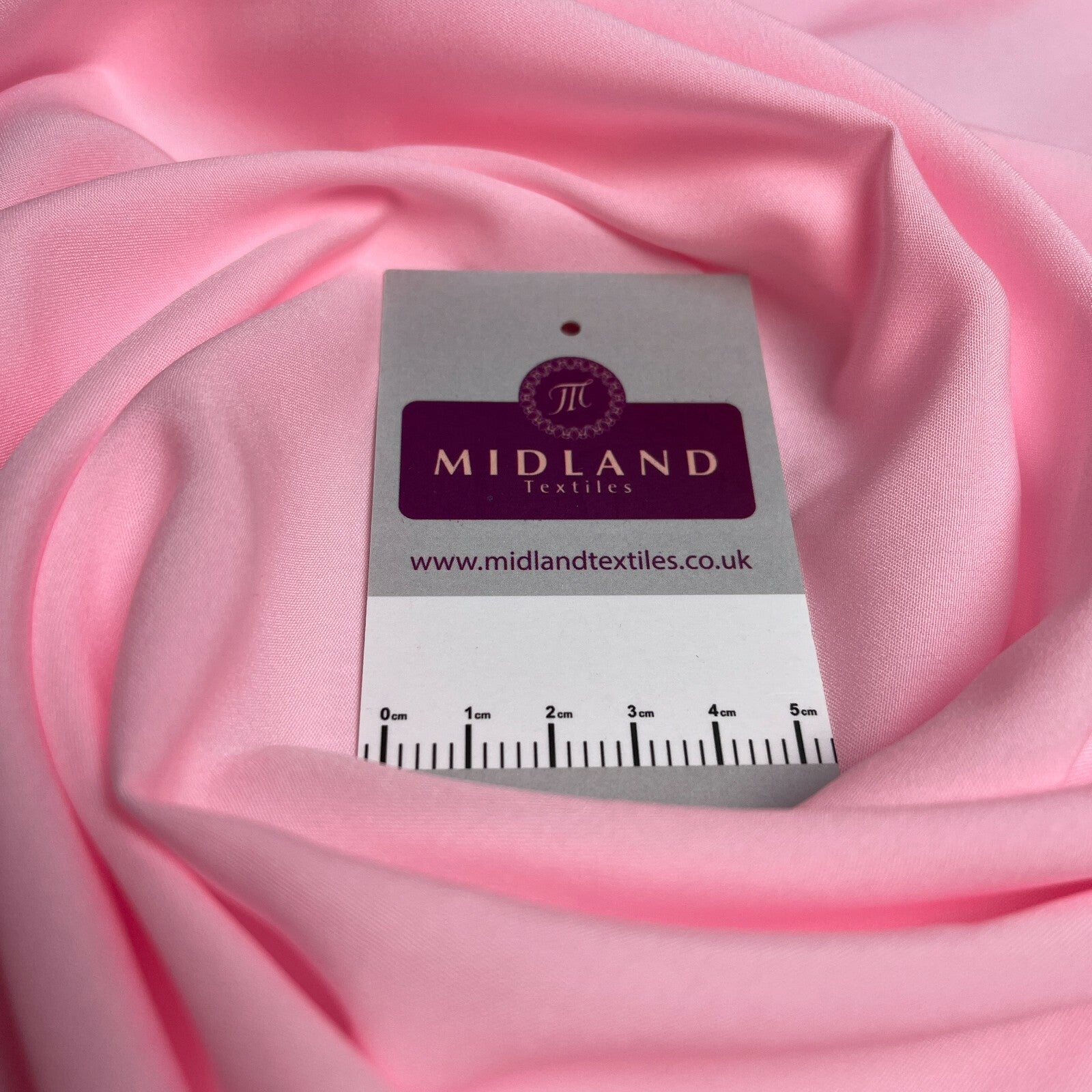 £2.99 Plain Soft Lightweight Lining 100% Polyester Fabric 100 cm Wide MR860