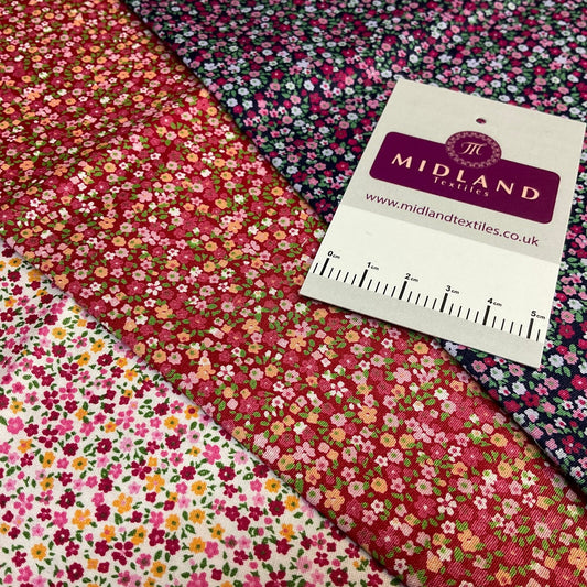 £5.99 Peony small floral Cotton Poplin dress Fabric sold by the meter M1904