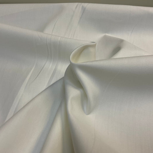 £4.15 High-Quality  100% Cotton Fabric 150cm Wide Dressmaking Crafts M2017