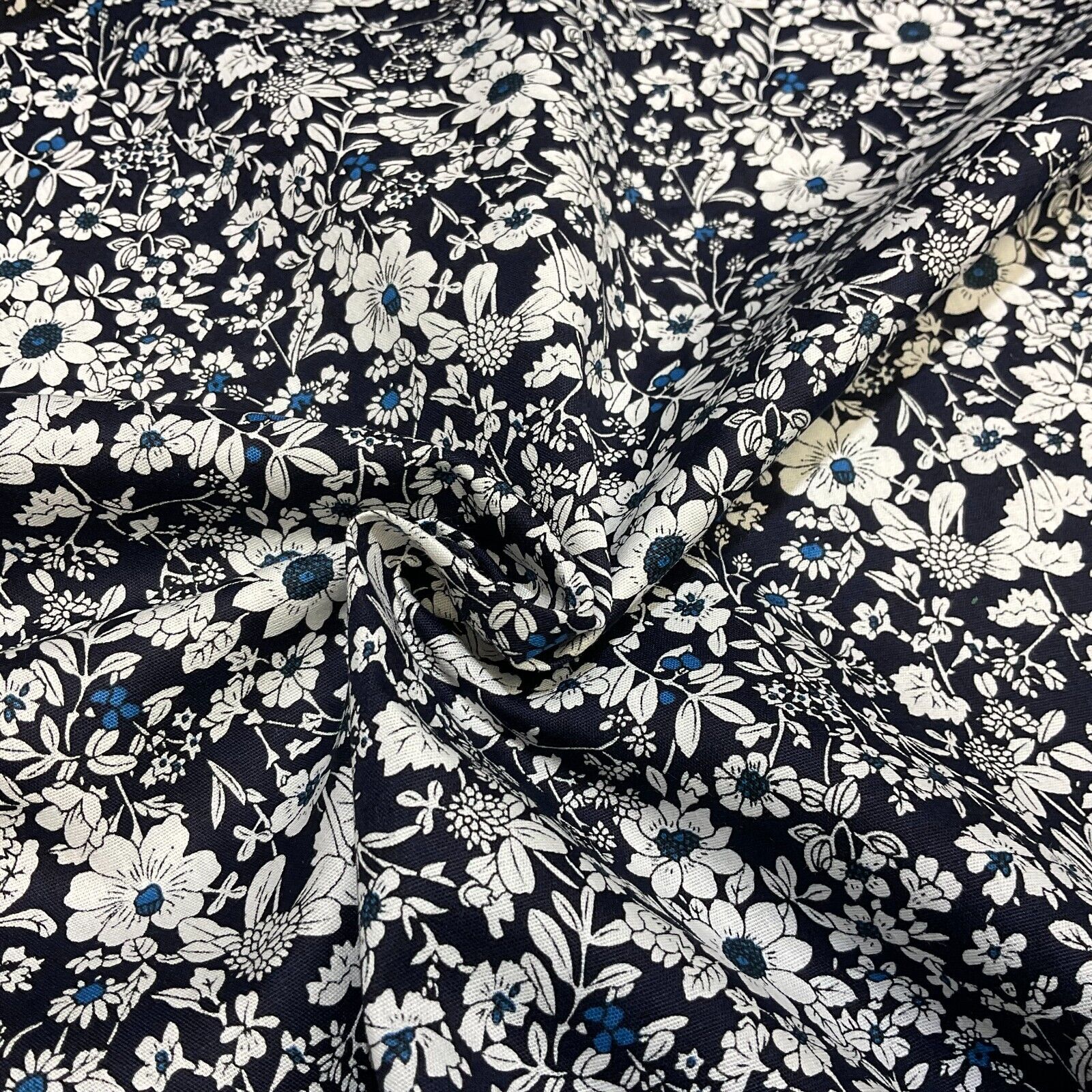 Soft Touch  100% Cotton small Floral printed dress fabric M1647