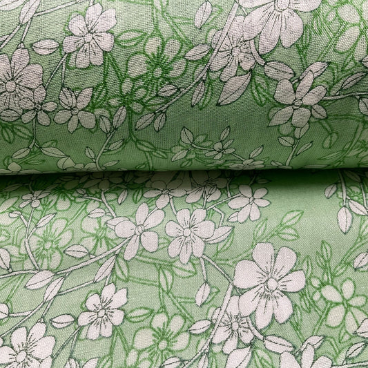 £5.99 Cotton Voile Pastel Summer Floral Printed Dress fabric 111cm M1594