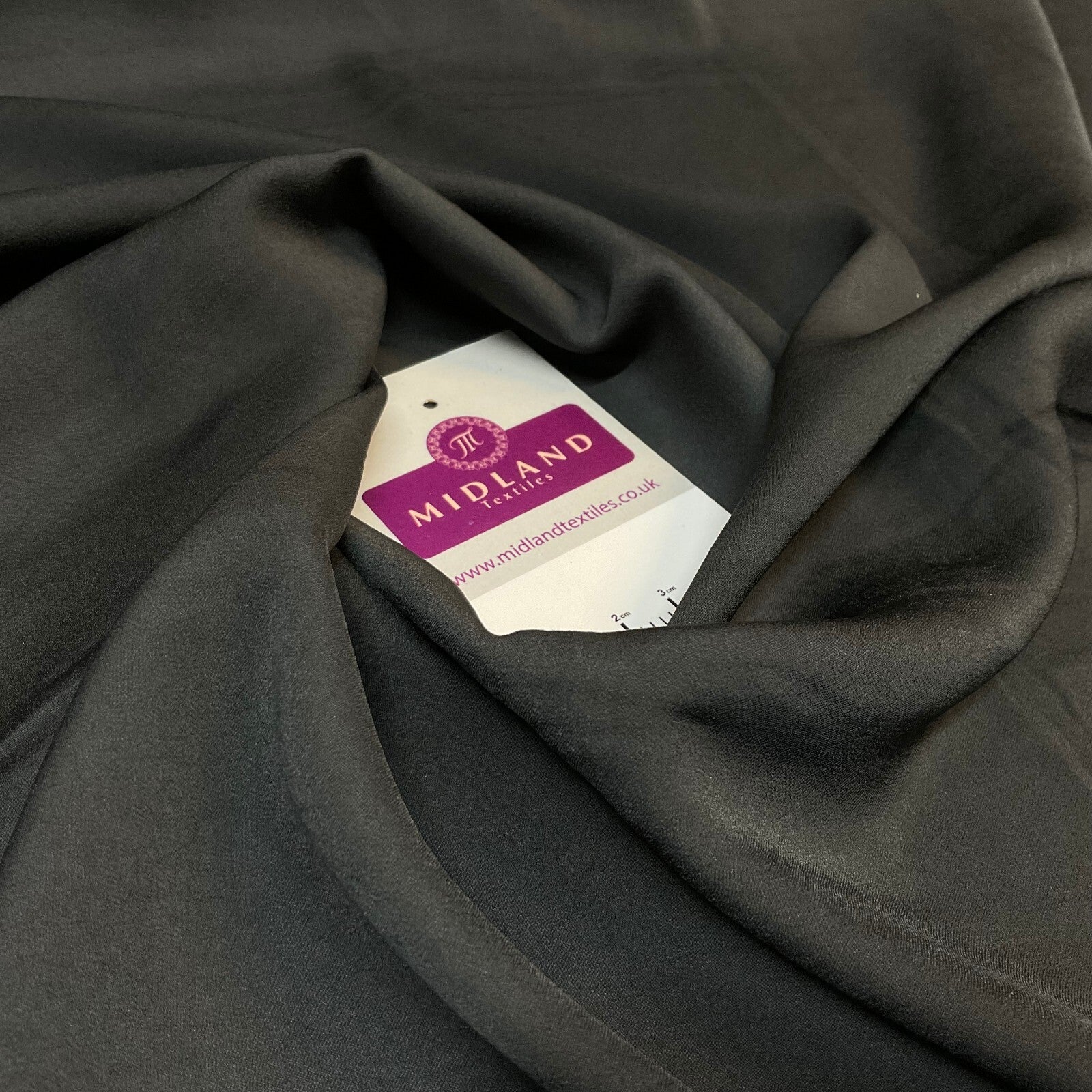 £4.99 Silky Smooth Creased Crinkle Boho Crushed dress fabric M1799