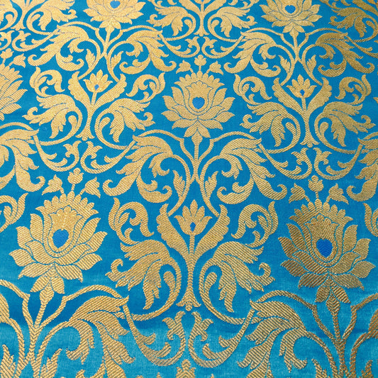 Indian floral ornamental gold metallic Banarsi brocade 44 inches wide M374 Mtex