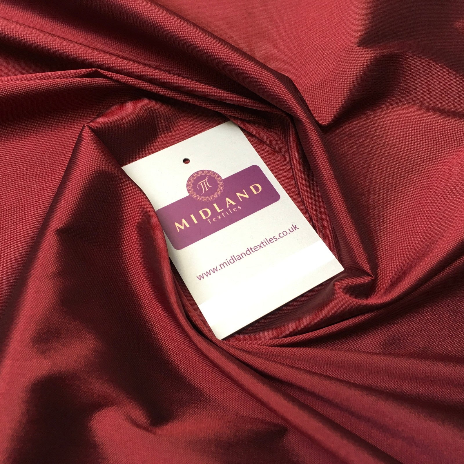£6.50/m Plain Taffeta Faux Silk ideal for evening wear dress fabric 58' MK917