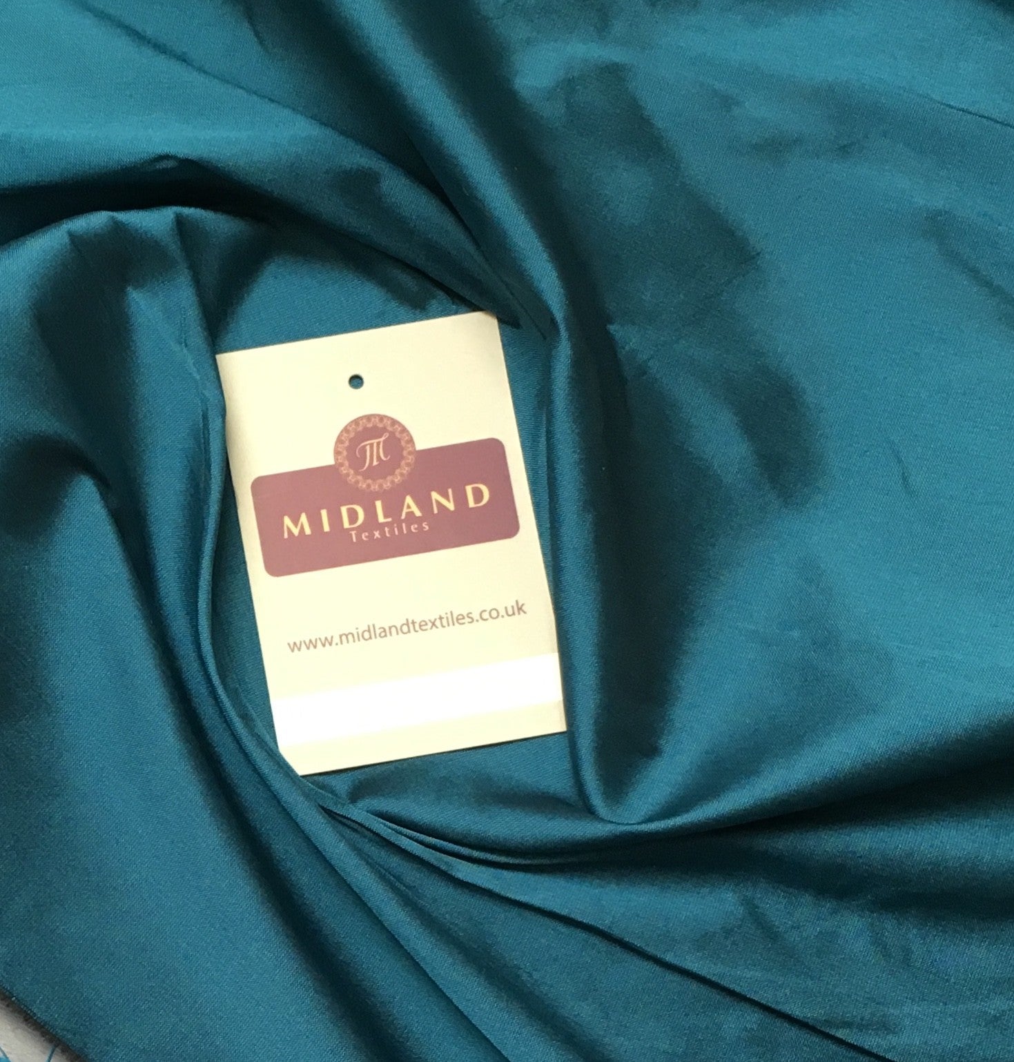 £6.50/m Plain Taffeta Faux Silk ideal for evening wear dress fabric 58' MK917