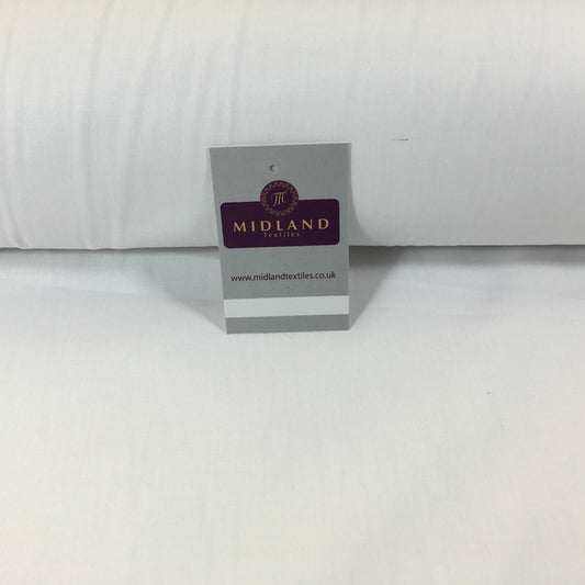 100% Cotton Sheeting fabric ideal for bedding, backdrops & Crafting 94" M702
