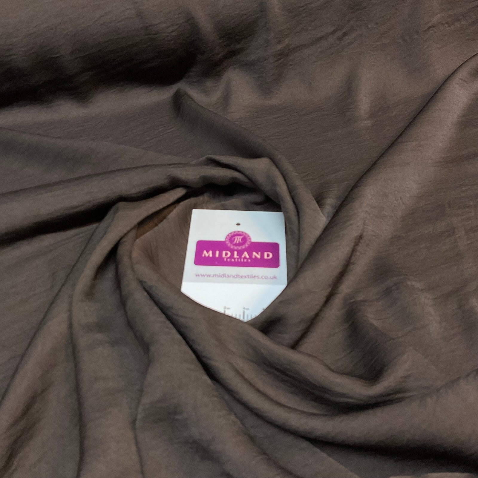 £4.99 Silky Smooth Creased Crinkle Boho Crushed dress fabric M1799