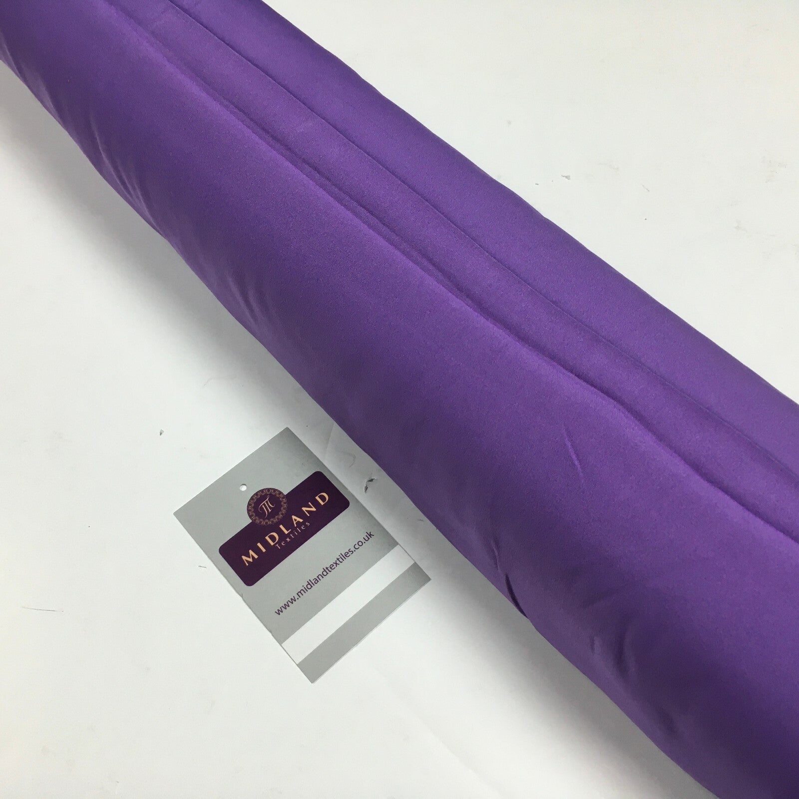 £2.99 Plain Soft Lightweight Lining 100% Polyester Fabric 100 cm Wide MR860