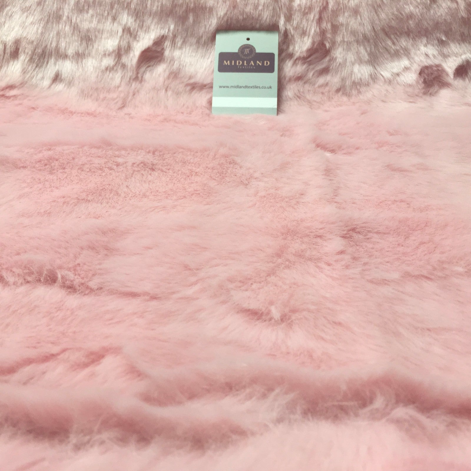 £29.99 Luxury Plain Faux Fur 25mm soft Pile ideal for throws 58' Wide MT933