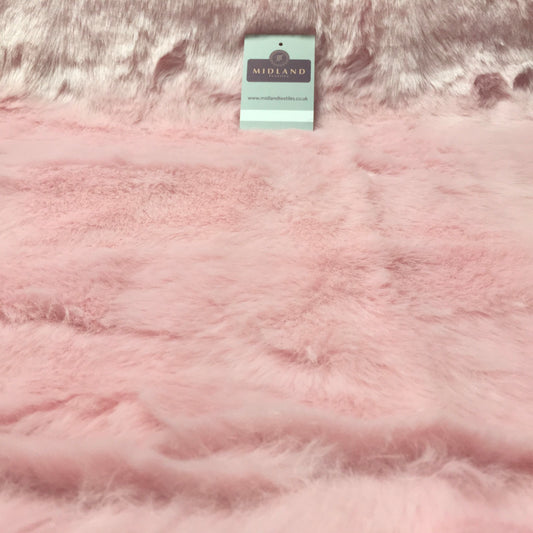 £29.99 Luxury Plain Faux Fur 25mm soft Pile ideal for throws 58" Wide MT933