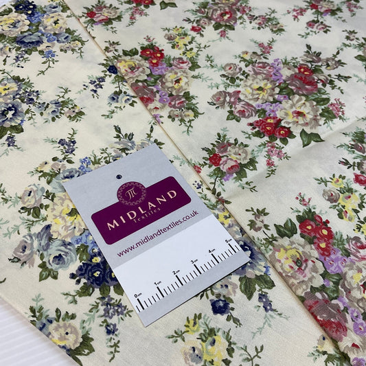 £5.99 Musky Floral vintage style Cotton Poplin dress Fabric M1899