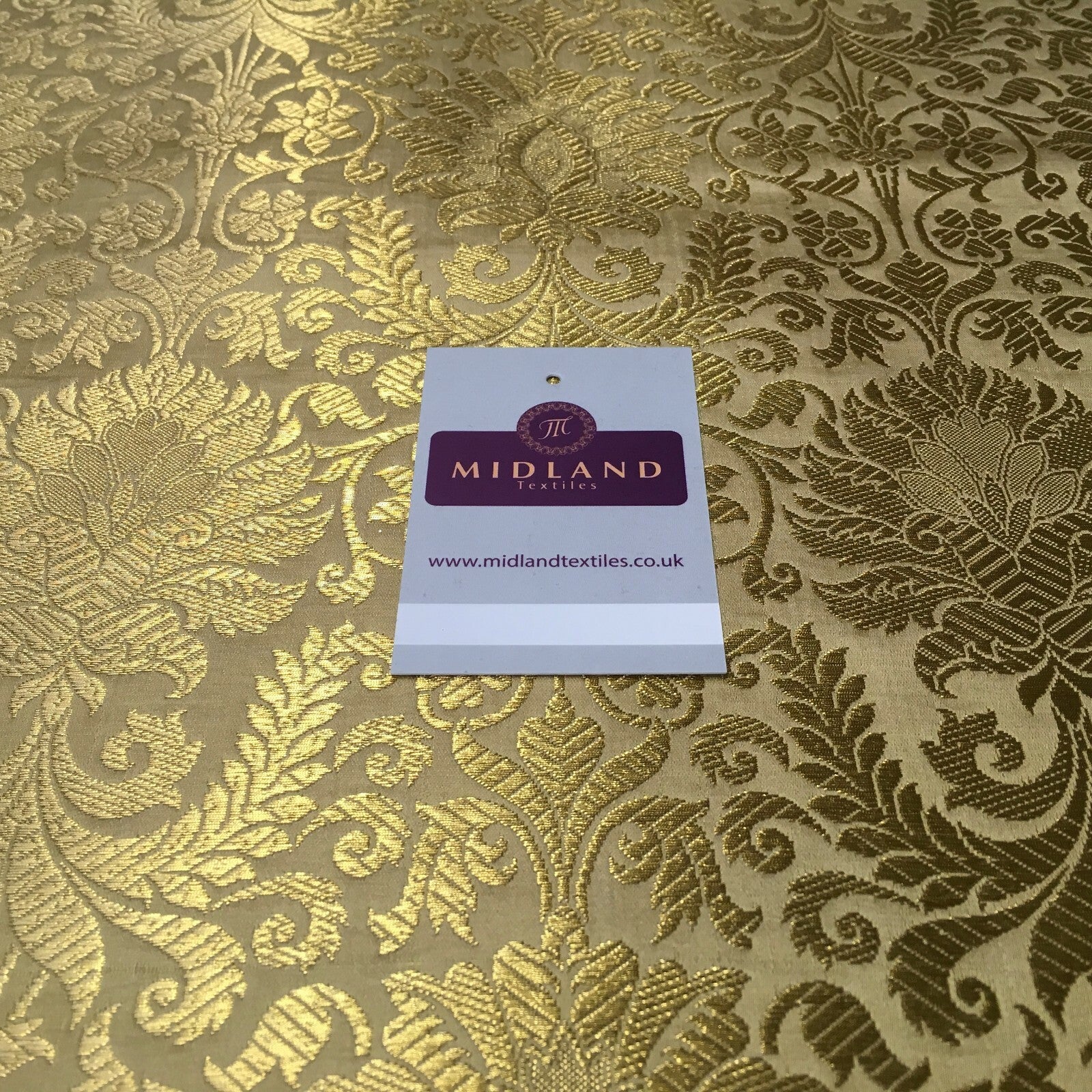 £15 Gold Floral metallic Indian faux silk banarsi Brocade fabric 45' M282
