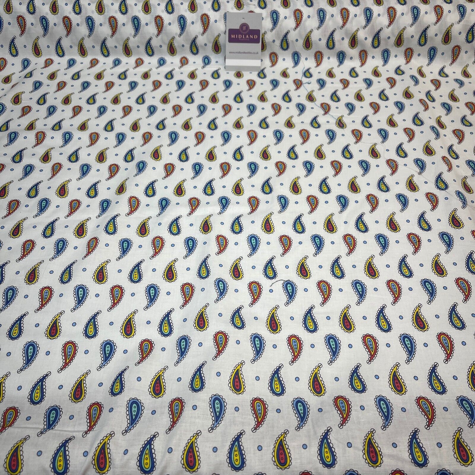 White Paisley 100% Cotton Dress fabric M1400-47 Mtex