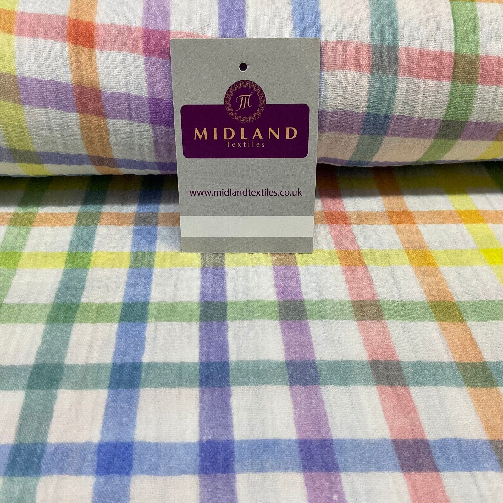 Printed Double gauze Fabric ideal for shirts, blouses Sold per Metre M1832