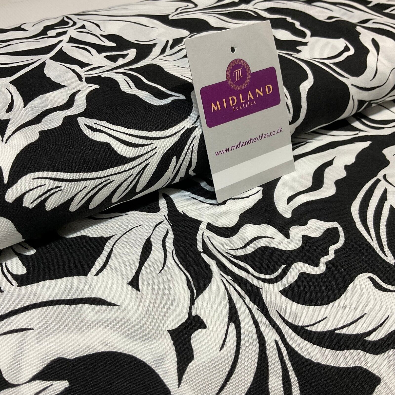 Leaf printed Viscose abstract summer dress Fabric Sold per Metre M1821