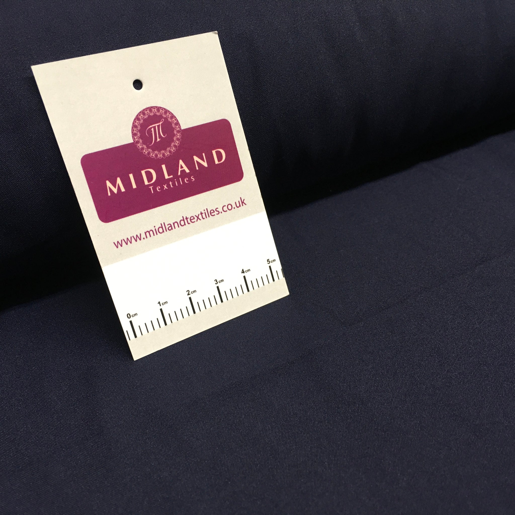 Plain Soft Lightweight Lining 100% Polyester Fabric 100 cm Wide MR860 Mtex