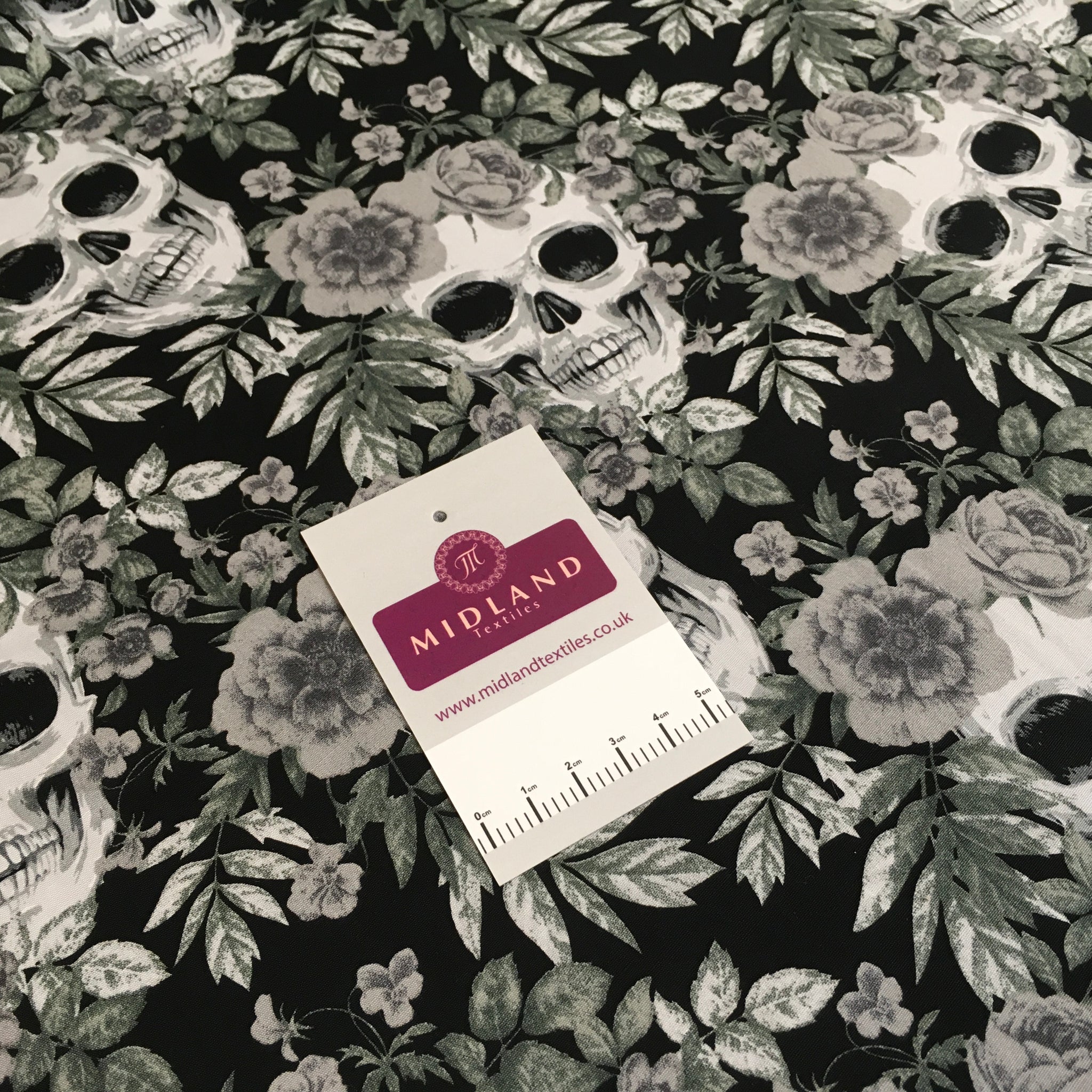 Halloween Skull and roses printed 100% cotton poplin craft mask Fabric 110 cm MD1395 Mtex
