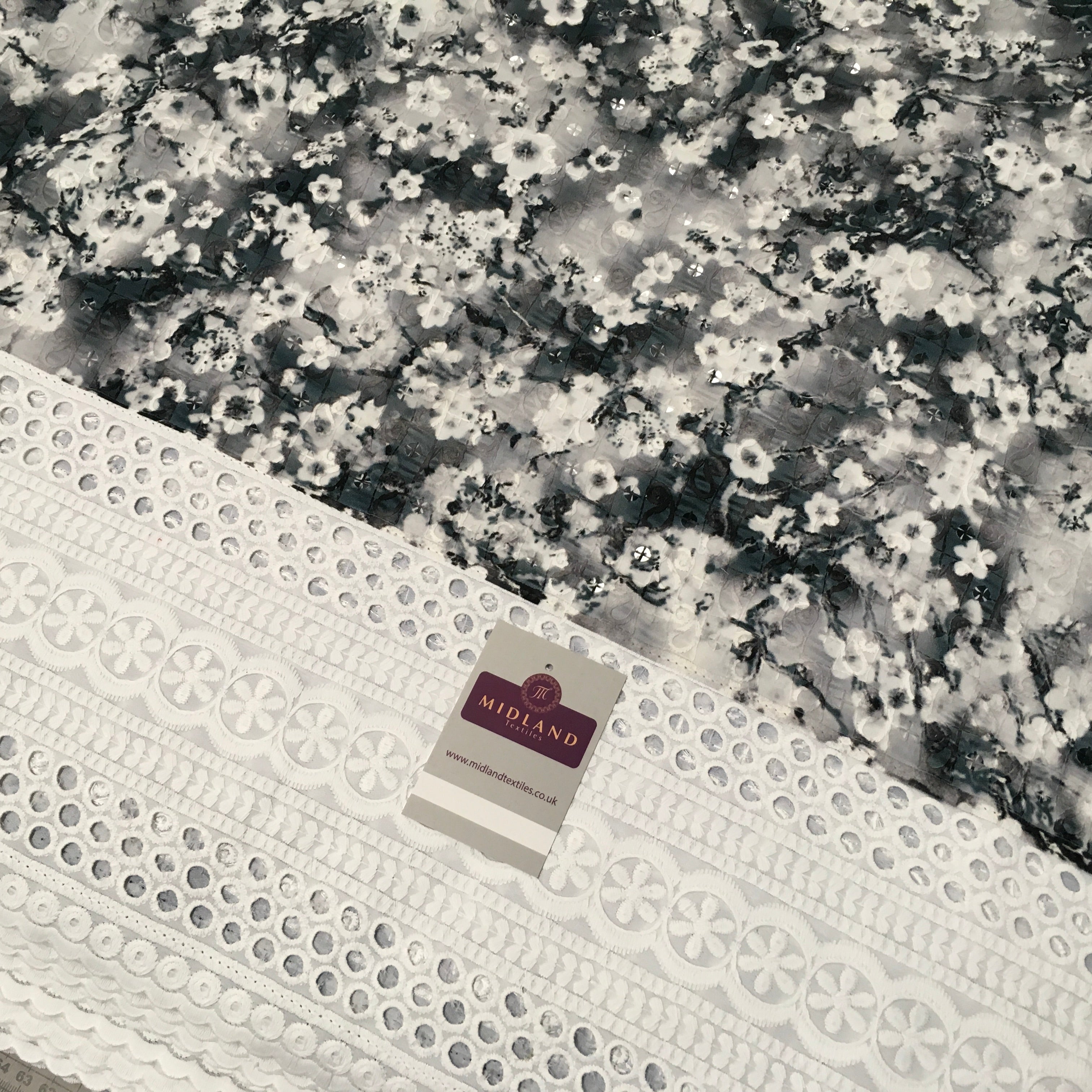 Digital Printed Cotton Border with Sequin Fabric 55' Wide MQ995 Mtex