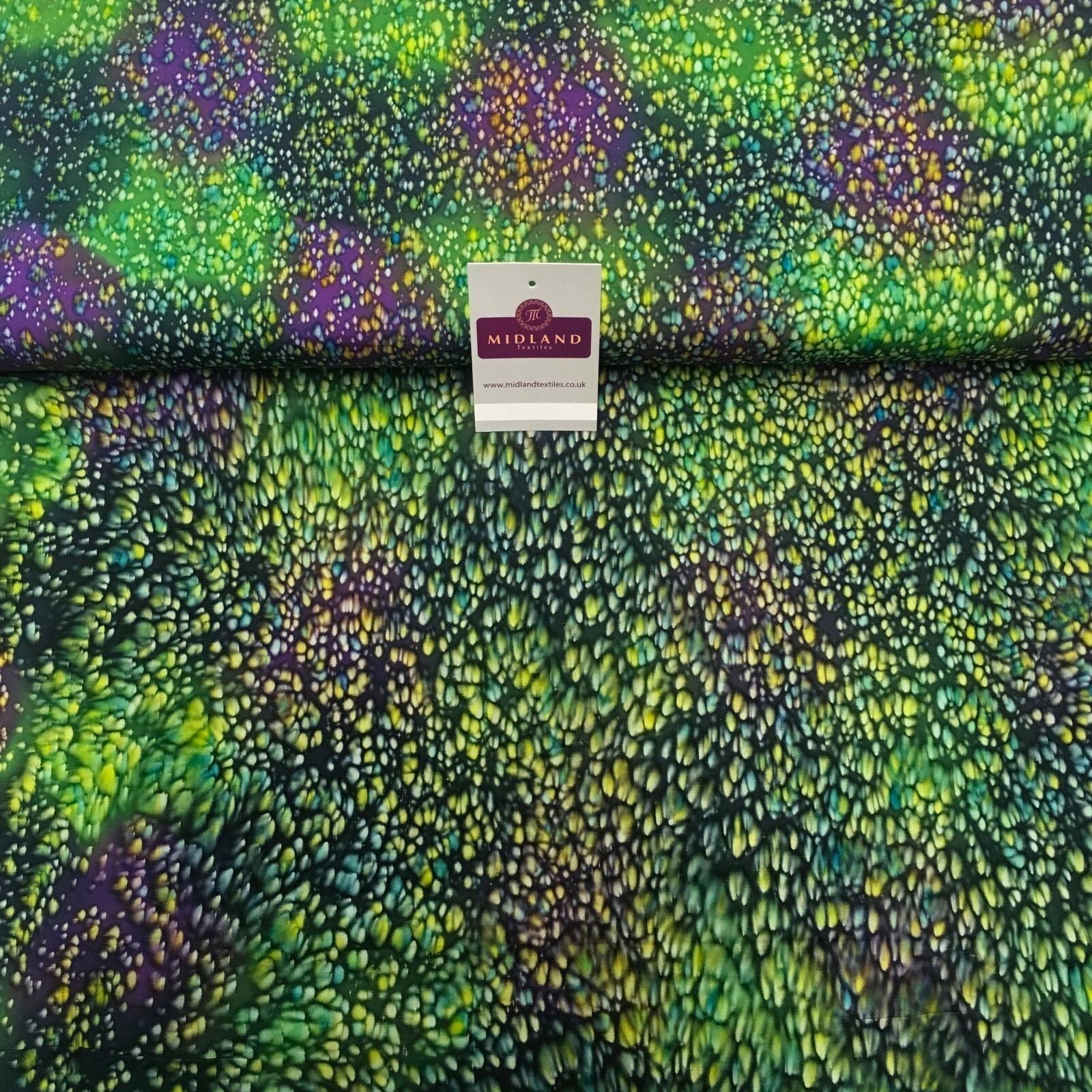 Bali Batik Leaf Dew Drops 100% Cotton Patchwork fabric 44' Wide MK907