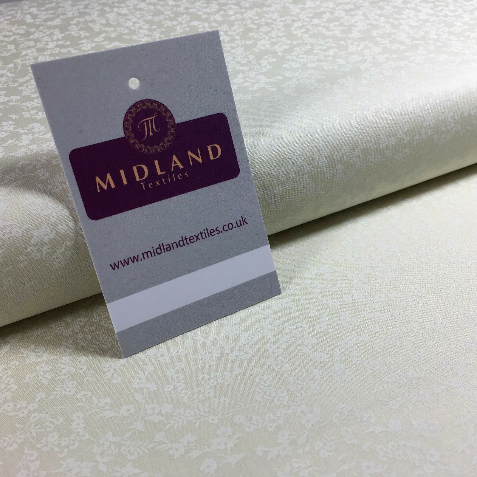 Cream Floral 100% Cotton poplin printed craft fabric 45' M734 Mtex