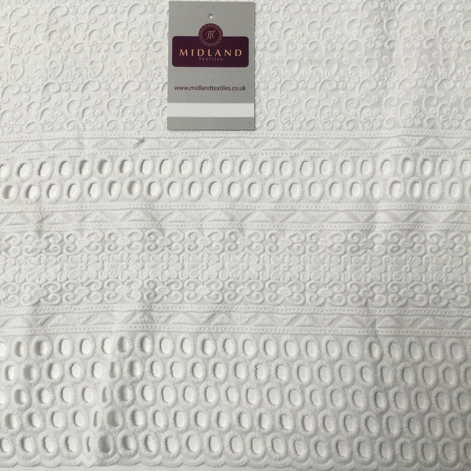 Broderie Anglaise cotton eyelet lace Fabric 55" Wide M992