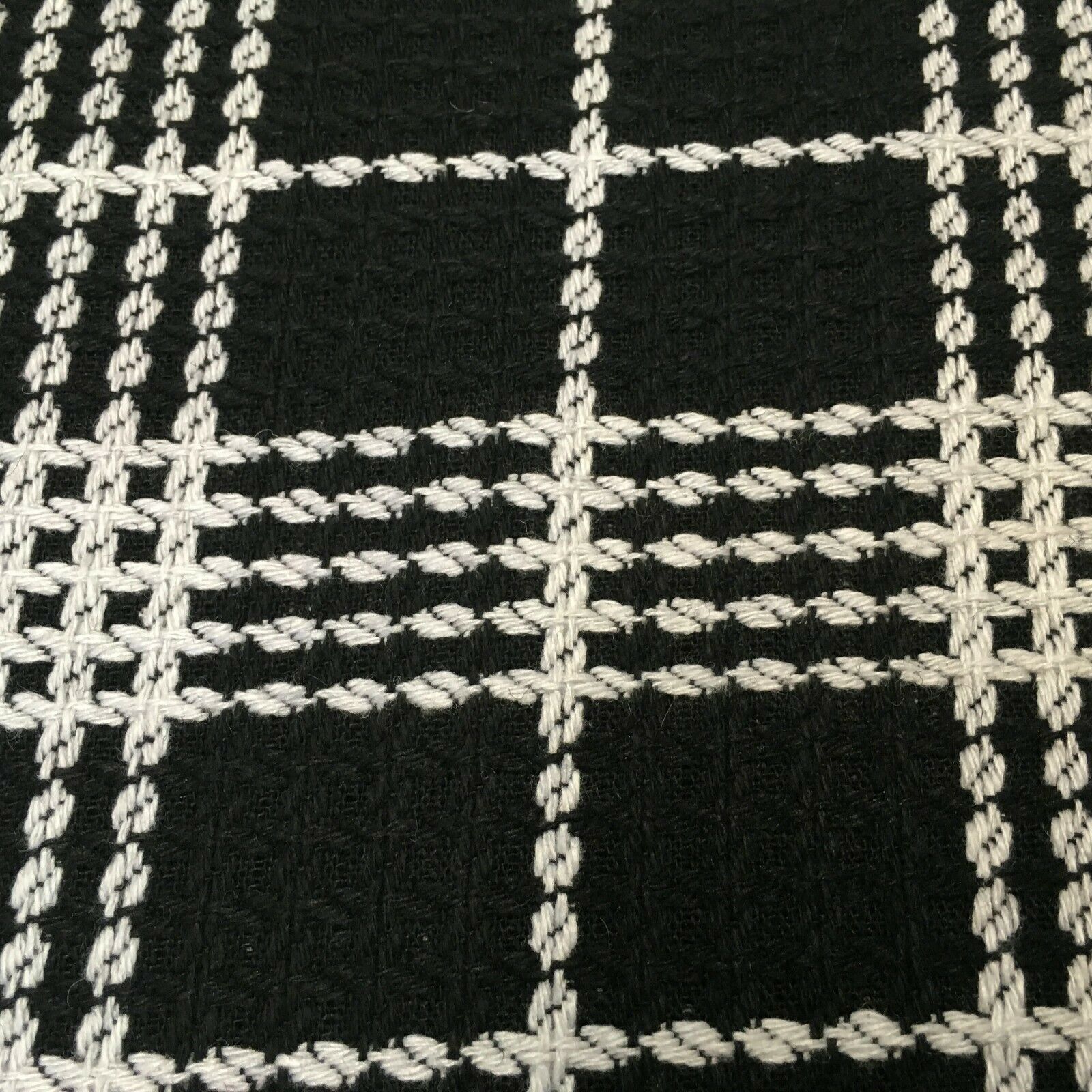 Black & White check Textured wool blend Poly Boucle Fabric 147 cm MK1194-1