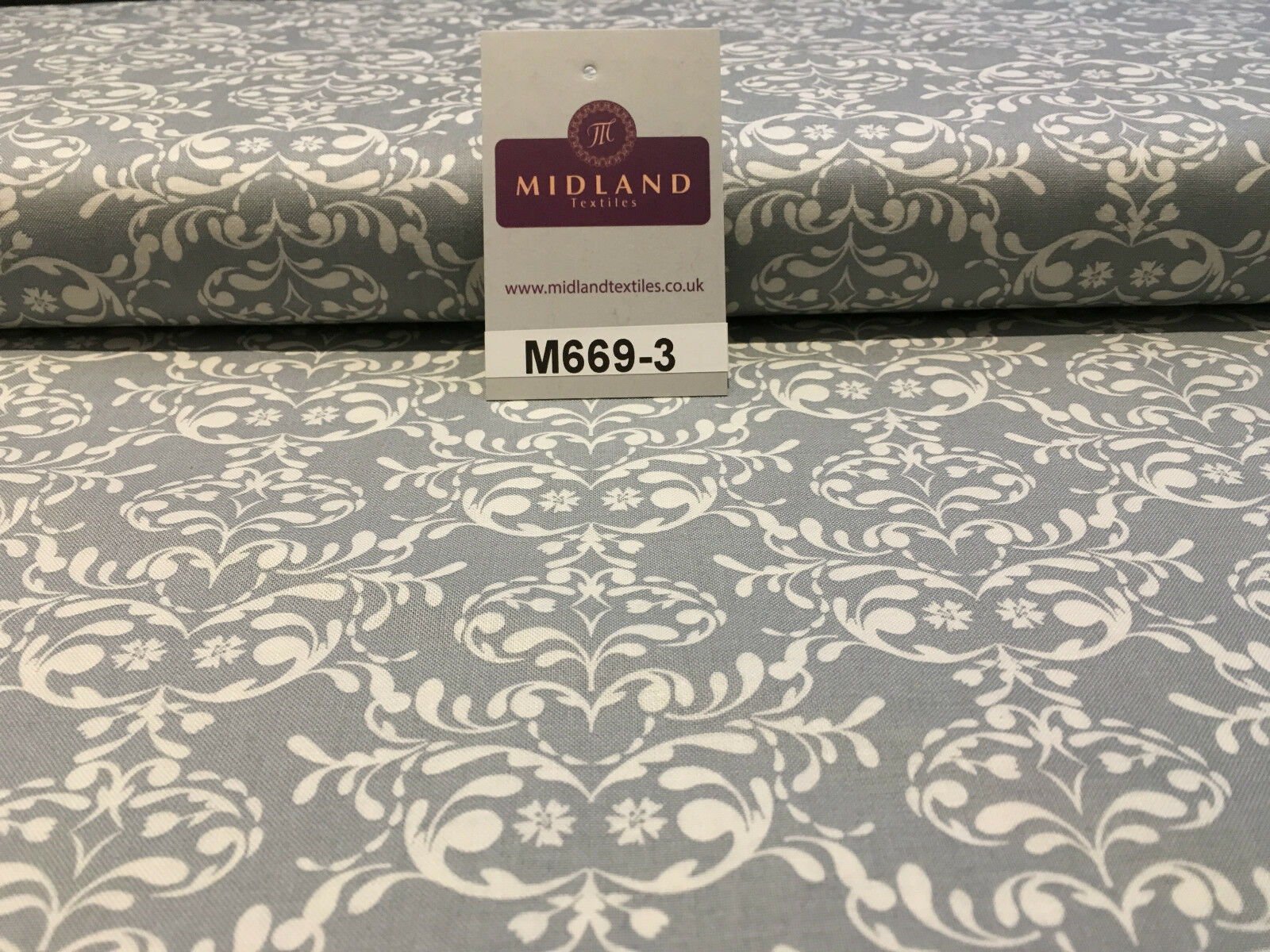 Blue William Morris inspired Butterfly and leaves 100% cotton fabric 45' M669