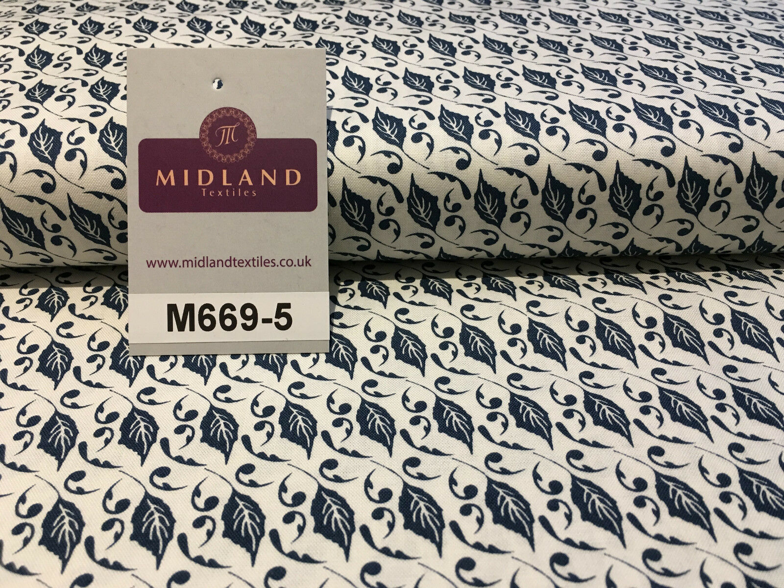 Blue William Morris inspired Butterfly and leaves 100% cotton fabric 45' M669