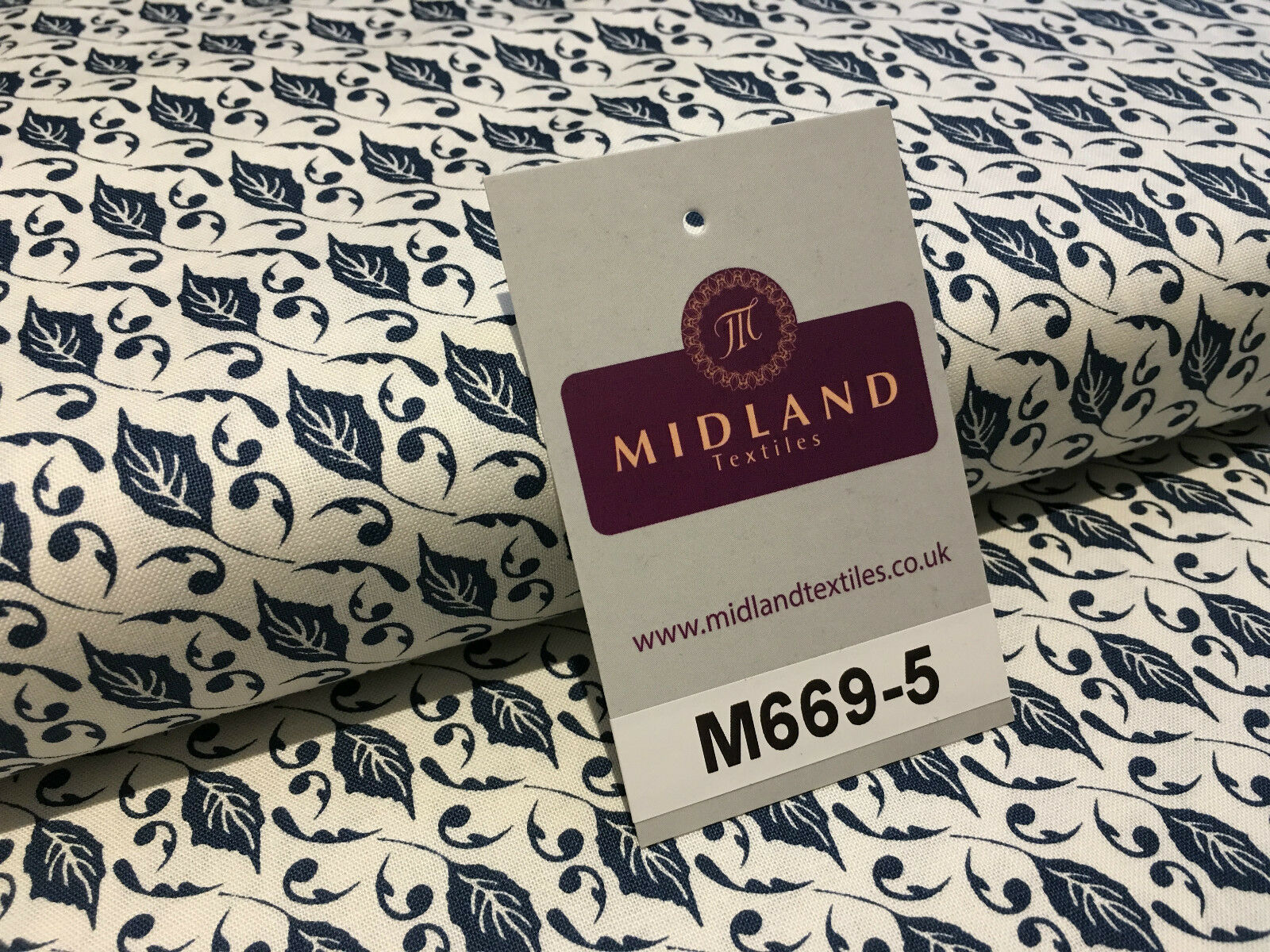 Blue William Morris inspired Butterfly and leaves 100% cotton fabric 45' M669