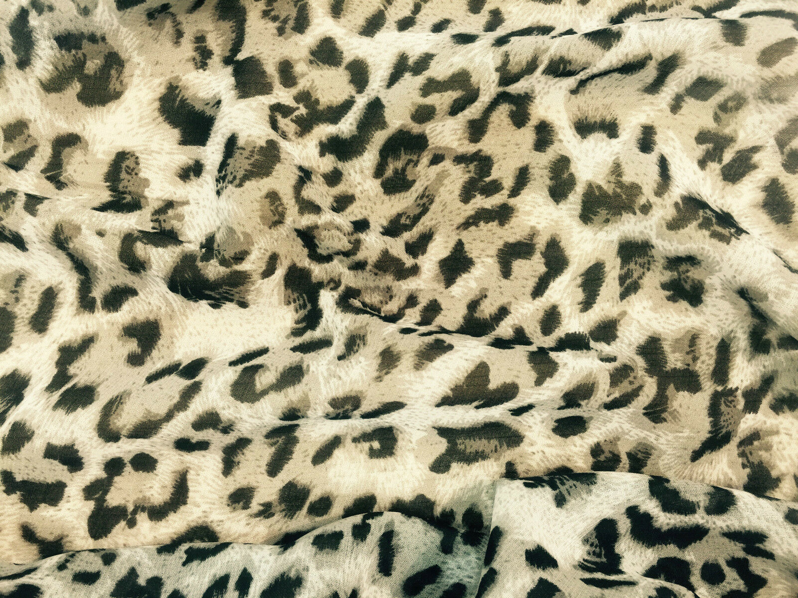 Grey Animal Print on chiffon fabric 45' M161-2 Mtex