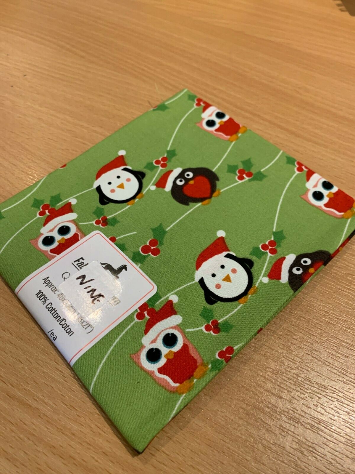 Christmas 100% Cotton pre-cut Fat quarters 46cm x 53cm craft Fabric MK1459