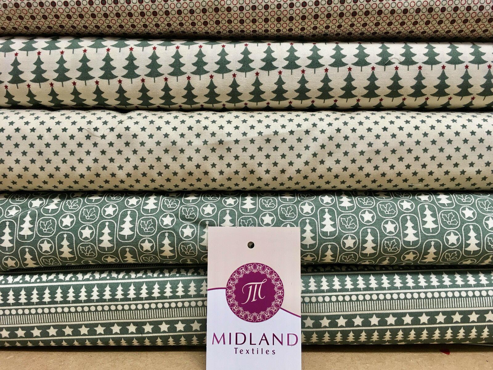 Green Scandi 100% Cotton Christmas themed Patchwork & Crafting  Fabric 45' Mtex