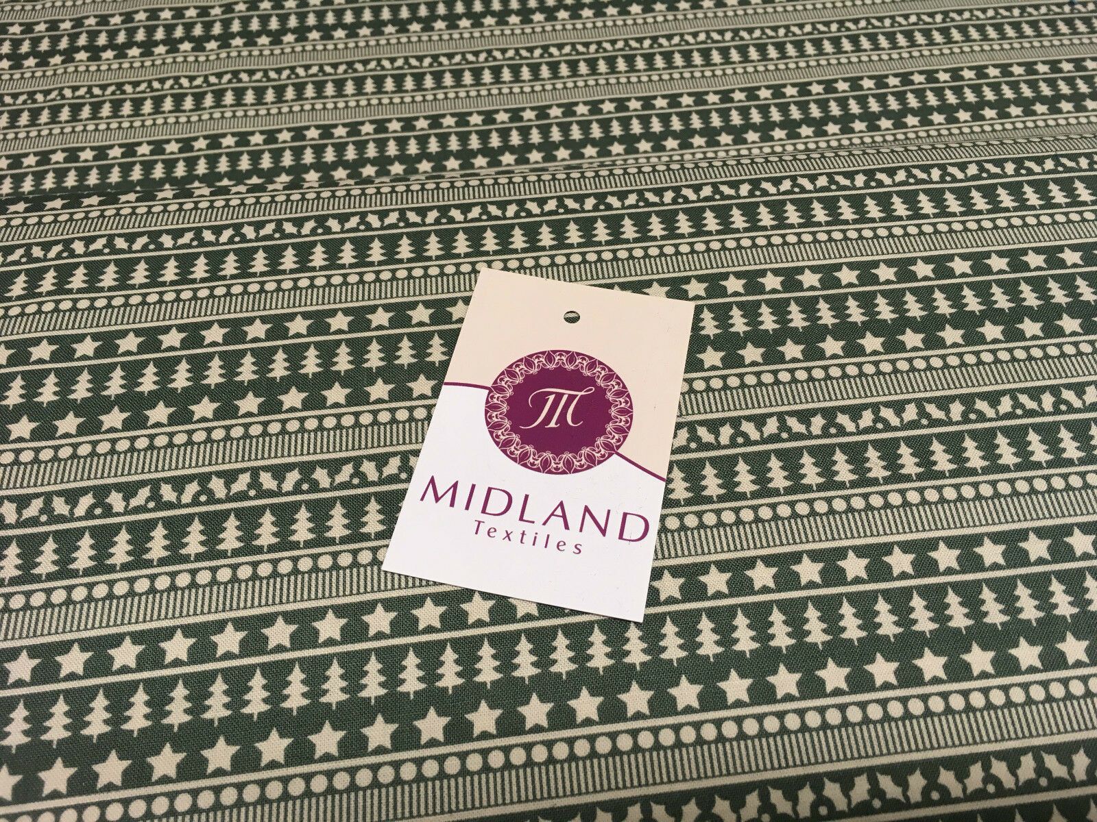 Green Scandi 100% Cotton Christmas themed Patchwork & Crafting  Fabric 45" Mtex