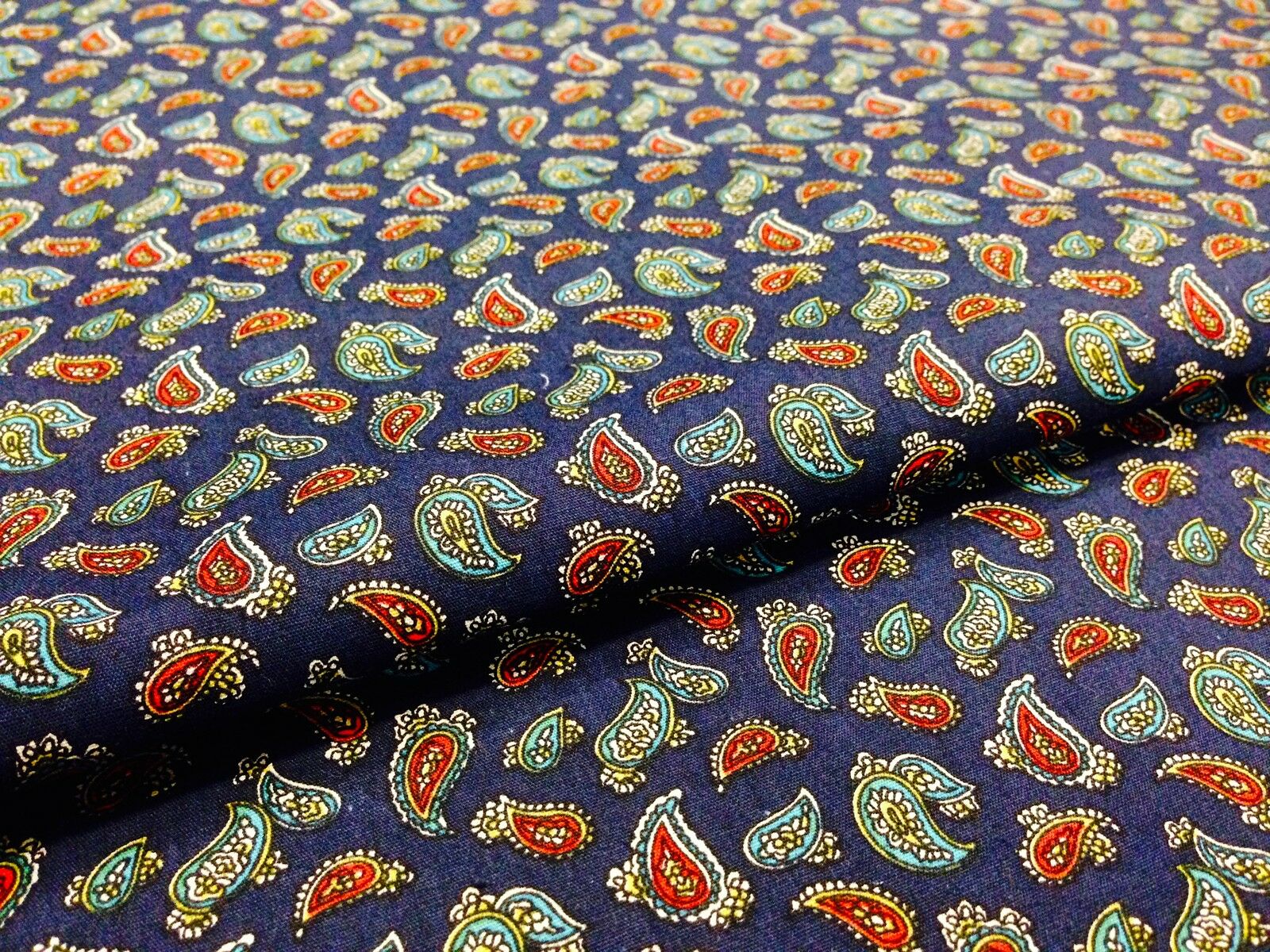100% Cotton Printed Fabric 58" Wide Paisley Small - Per Metre- M121 Mtex
